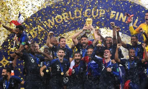Bayern muốn bán, MU và Man City tranh nhau nhà vô địch World Cup 2018