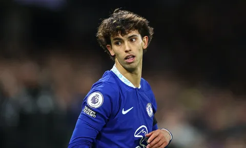 Joao Felix tiết lộ bến đỗ mới khiến ai cũng bất ngờ!