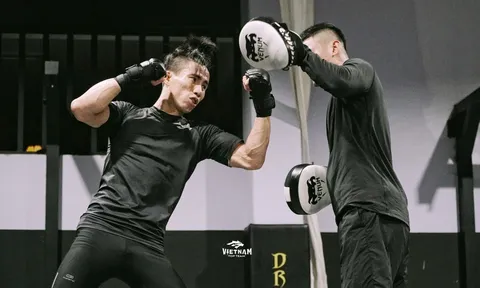 Nhà vô địch LION Championship Phạm Văn Nam: 'Đinh Văn Hương có bản năng của 1 sát thủ đẳng cấp thế giới'