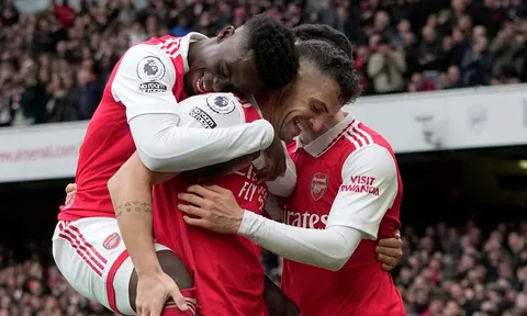 Granit Xhaka: Chàng tiền vệ thường xuyên bị chỉ trích sẽ để lại một khoảng trống không nhỏ ở tuyến giữa Arsenal
