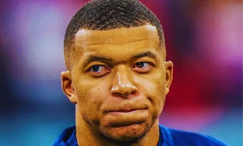 PSG làm điều ‘bất ngờ’, liệu có phải là dấu chấm hết cho Mbappe