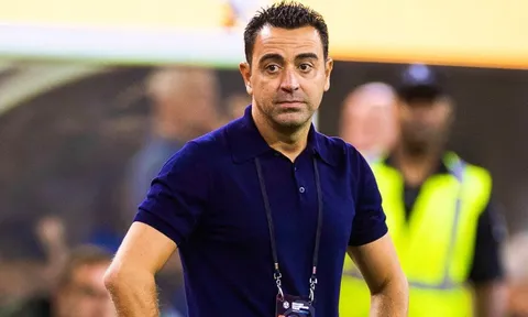 Xavi nổi cáu với Arsenal: 'Họ như đang đá Champions League vậy'