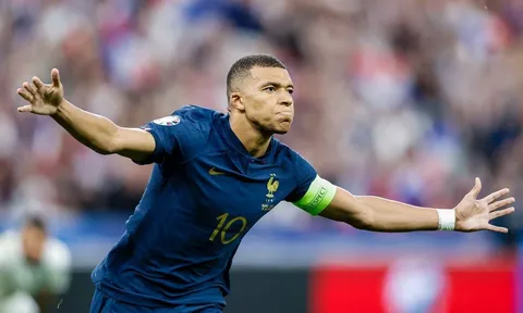 Mbappe 'bắn tín hiệu" mới, hé lộ bến đỗ vĩ đại hàng đầu châu Âu