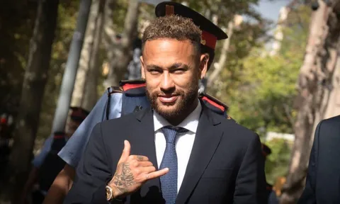 Quyết rời PSG, Neymar gia nhập 'gã khổng lồ' Ngoại hạng Anh?