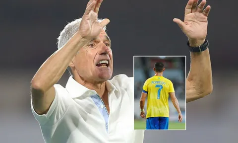 Xướng tên cùng Ronaldo, HLV Al Nassr được đề cử danh hiệu cao quý số 1