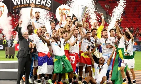 CHÍNH THỨC: Sevilla gục ngã, Cúp C2 chắc chắn có chủ mới