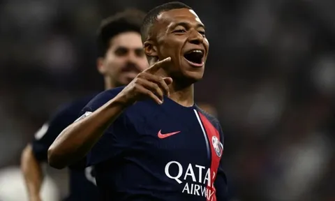 PSG hiên ngang đứng đầu Ligue 1 giai đoạn lượt đi với điểm nhấn Mbappe