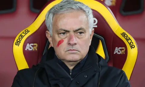 Jose Mourinho tiết lộ sự thật không ai biết trong phim Netflix của mình