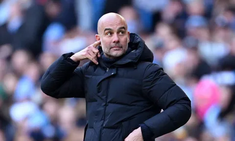 Pep Guardiola và quy tắc trừng phạt không ai ngờ tại Man City