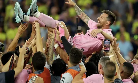 HLV Inter Miami tuyên bố tung hoành trên TTCN để phục vụ Messi
