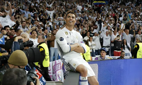 Thủ đô Madrid gọi tên, Ronaldo nhận 'món quà' cực lớn từ CLB cũ