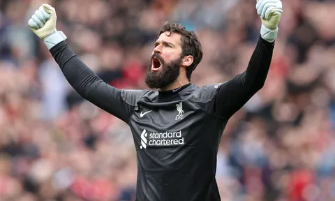 Người đại diện lên tiếng vụ Alisson chia tay Liverpool cuối mùa giải