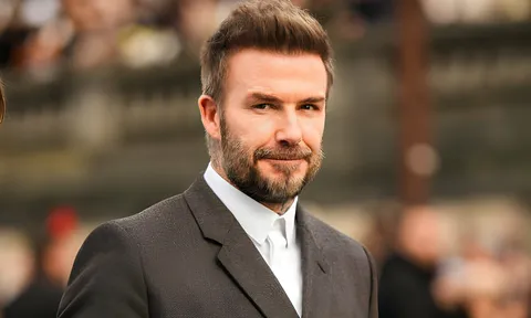 David Beckham bật khóc vì quyết định của bố và sự nghiệp bóng đá