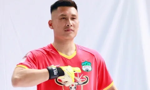 HAGL nhận tin 'sét đánh' trước ngày chạm trán cựu vương V-League