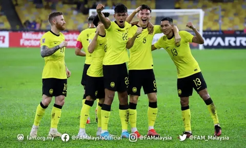 Bại tướng ĐT Việt Nam chốt quân xanh cực lạ cho ASIAN Cup