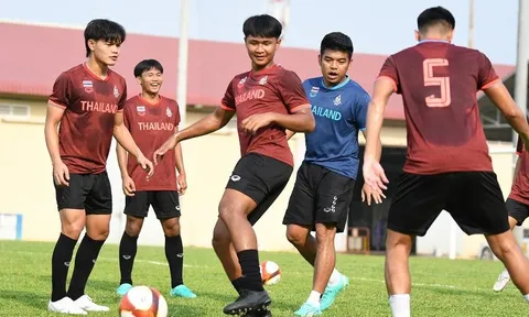 Tiền đạo Thái Lan 'than trời' trước ngày gặp U22 Việt Nam vì 1 lý do