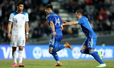 VAR xuất hiện, Anh thua đau Italia ở giải World Cup