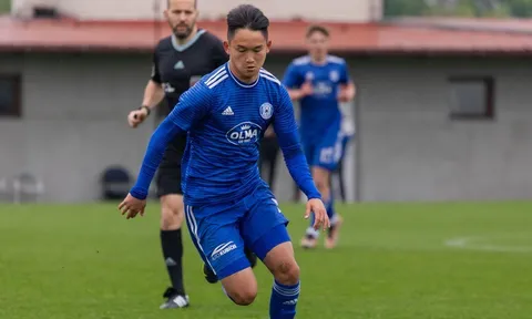 Thần đồng châu Âu chính thức về hội quân cùng U23 Việt Nam