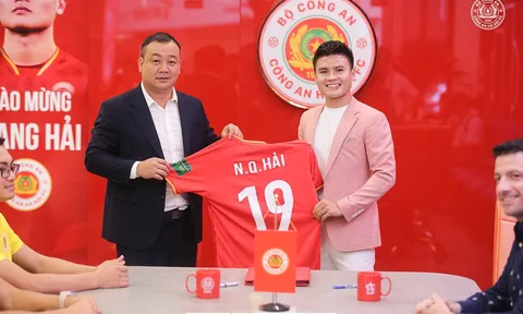 VIDEO: Quang Hải xuất hiện bảnh bao, chính thức gia nhập CAHN