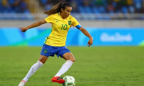 World Cup nữ chưa diễn ra, 1 cầu thủ đã tuyên bố giải nghệ