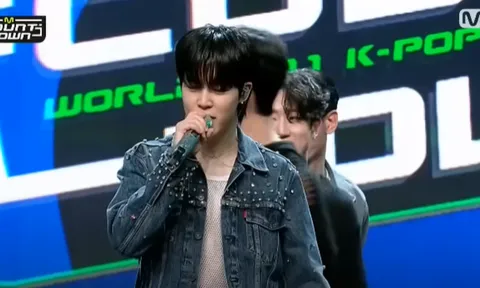 CĐM ‘hết hồn’ khi nghe Jimin (BTS) hát live như ‘hét’ trên sân khấu