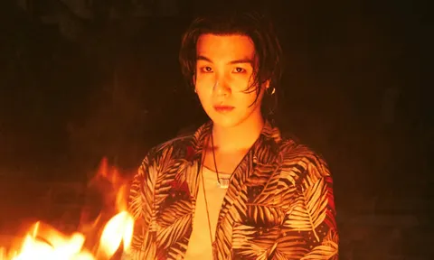 Chỉ 2 đêm diễn, SUGA (BTS) trở thành nghệ sĩ solo xứ Hàn có doanh thu concert cao nhất tại Mỹ