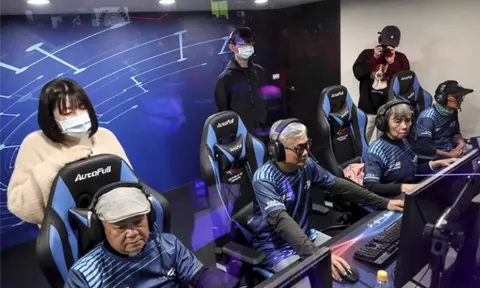 Hơn 90 tuổi nhưng vẫn trở nhà vô địch một giải đấu Esports