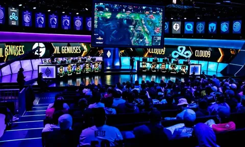 CEO của 100 Thieves lý giải vì sao LMHT dần sa sút ở Bắc Mỹ
