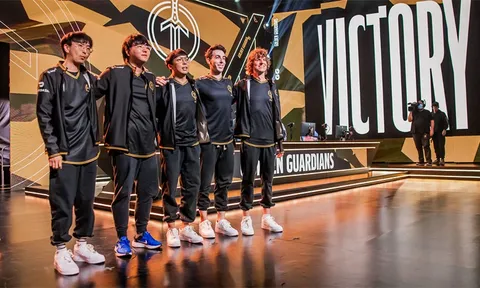 MSI 2023: Ngày mở màn đạt cột mốc gần 1 triệu lượt xem cùng một thời điểm