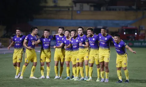 Hà Nội FC trở lại đường đua vô địch V-League