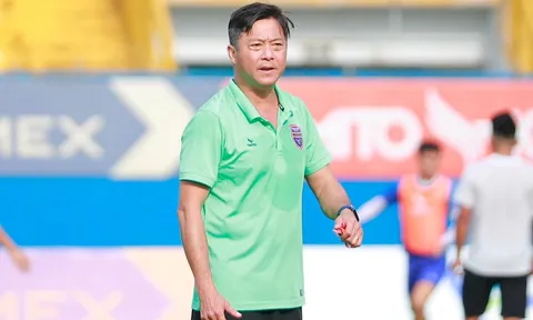 HLV Bình Dương: 'Tôi muốn đá tấn công nhưng cầu thủ thì không'