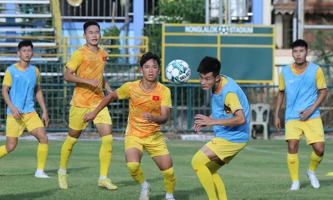 VIDEO: U23 Việt Nam miệt mài rèn quân trước trận mở màn
