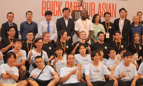 Khai mạc Chương trình "Parkour Asian Tour" tại Hà Nội