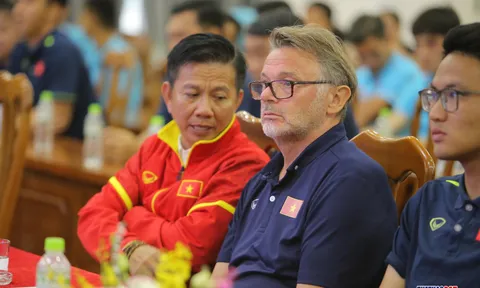 HLV Troussier gọi 10 cầu thủ vừa vô địch U23 Đông Nam Á chuẩn bị đá giải châu Á