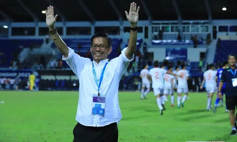 VIDEO: HLV Hoàng Anh Tuấn lý giải lý do U23 Việt Nam vắng 1 cầu thủ quá tuổi