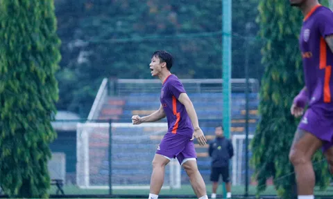 Highlights CAHN vs Bình Dương: Trung vệ số 1 Việt Nam mắc lỗi