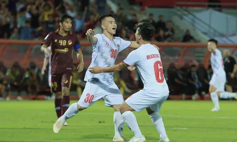 Ngôi sao Việt kiều ghi bàn giúp đội bóng Việt Nam đại thắng 4-0