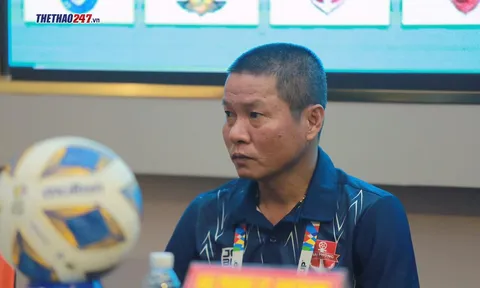 HLV Chu Đình Nghiêm: 'Cầu thủ Hải Phòng chỉ đứng xem đồng đội chơi bóng'