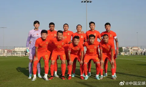 ĐT Trung Quốc phải 'lôi giây bút ra viết văn' trước trận ra quân Asian Cup