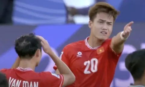 Bùi Hoàng Việt Anh: 'Bài học lớn nhất của chúng tôi là kinh nghiệm'