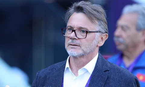 HLV Troussier đón ngày đặc biệt cùng ĐT Việt Nam ở Vòng loại World Cup