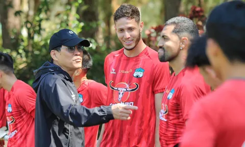 Đón dàn 'viện binh', HAGL làm ngay điều đặc biệt