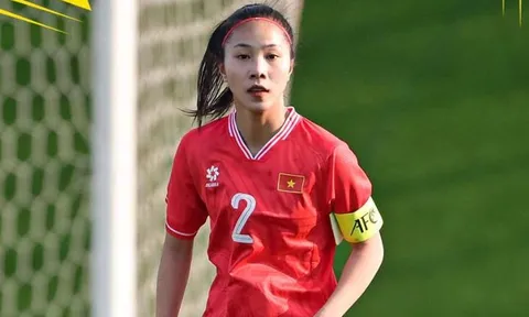 VIDEO: Hot girl U20 nữ Việt Nam bày tỏ quyết tâm sau trận thua 0-10