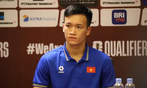 Hoàng Đức: 'Tôi đảm bảo phong độ còn vị trí thi đấu là do HLV'