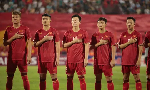 Vì sao HLV Hoàng Anh Tuấn loại trụ cột ĐT Việt Nam?
