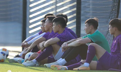 VIDEO: Công tác chuẩn bị của U23 Việt Nam trước ngày gặp U23 Malaysia