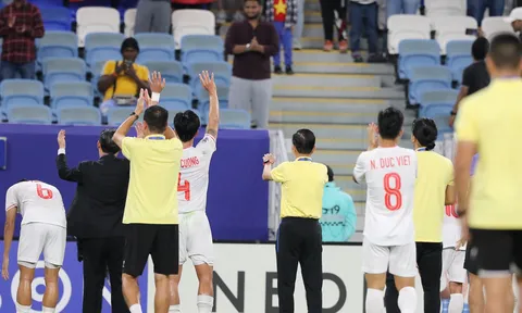 Người không thể thiếu của U23 Việt Nam 'gây sốt' với AFC