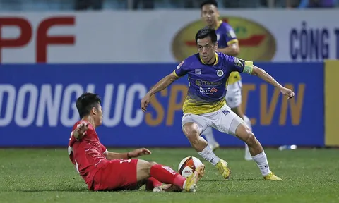 VIDEO: Văn Quyết chứng minh đẳng cấp giúp Hà Nội FC đè bẹp Hải Phòng