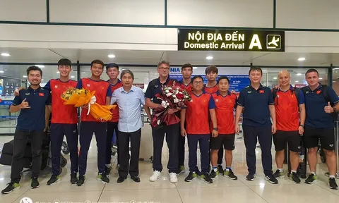 HLV Troussier nói lời sau cùng với U22 Việt Nam trước khi chia tay