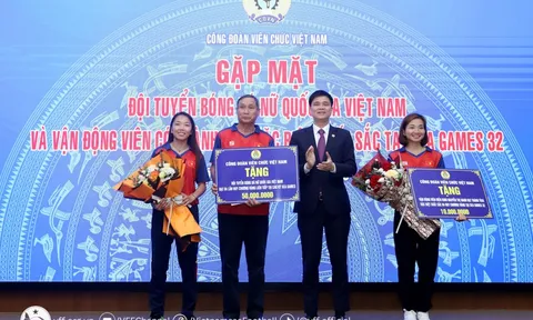ĐT nữ Việt Nam được vinh danh